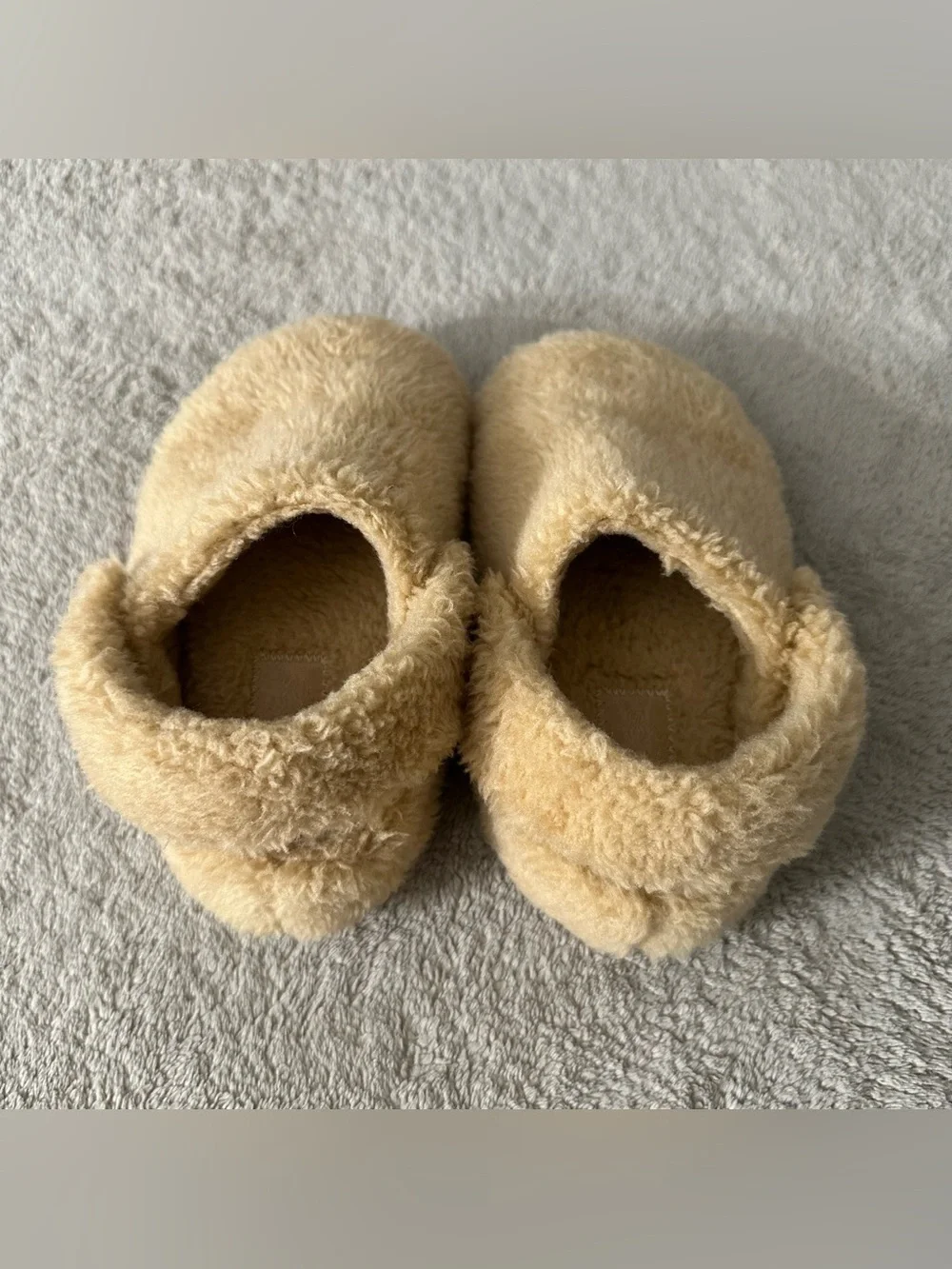 CROCS Cozzzy Slippers Kids’ Size 11C